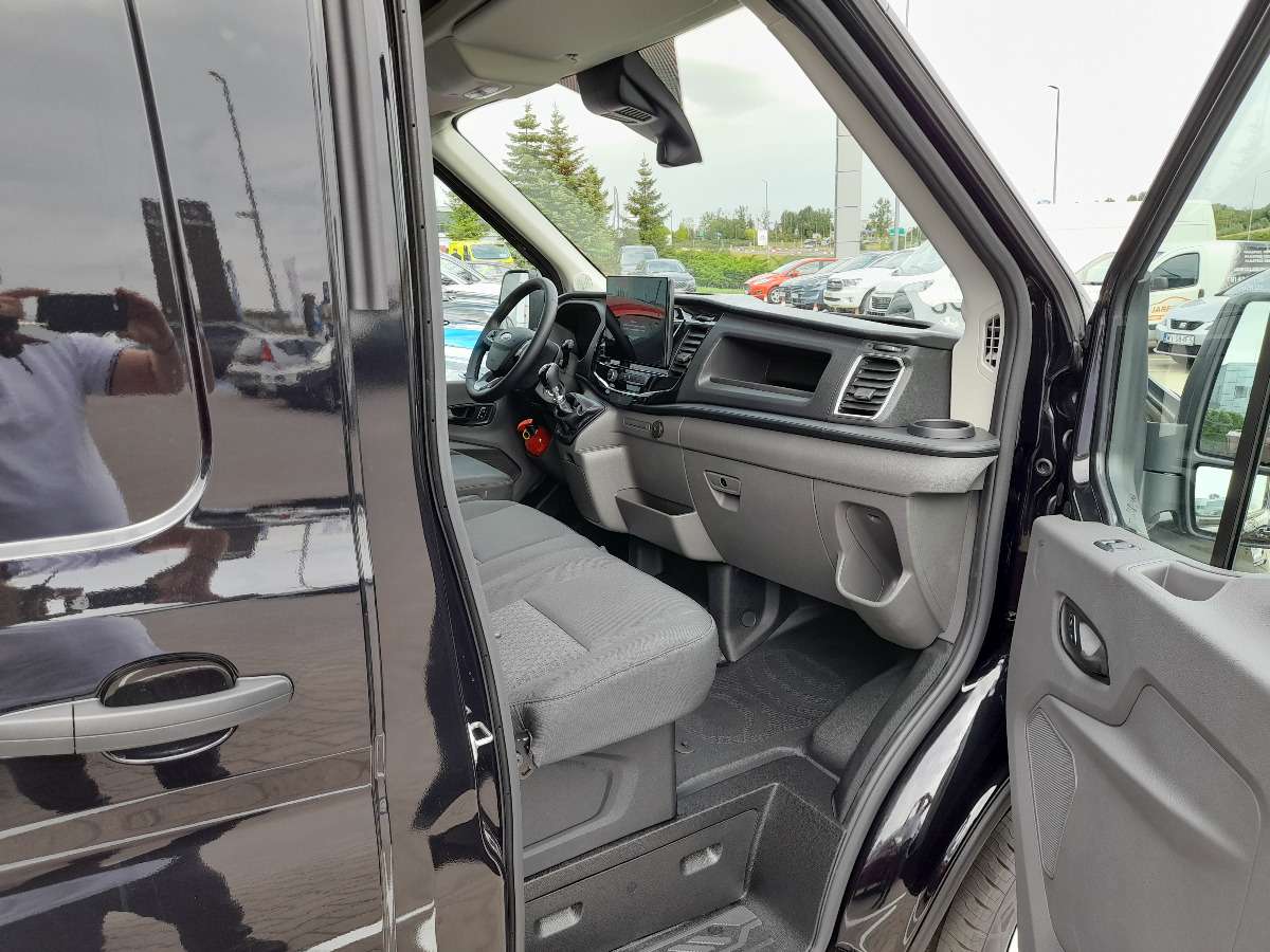 Ford Transit L4 Van