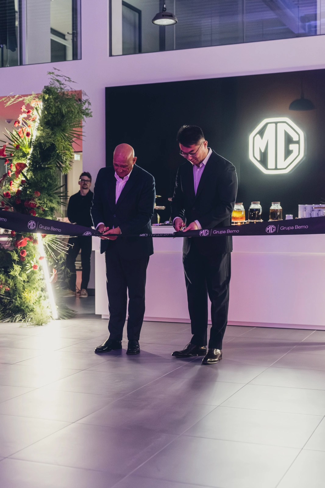 New MG showroom in Falenty now open!